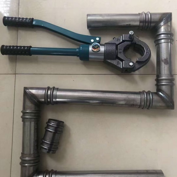 三元鑫亿呈冷却管